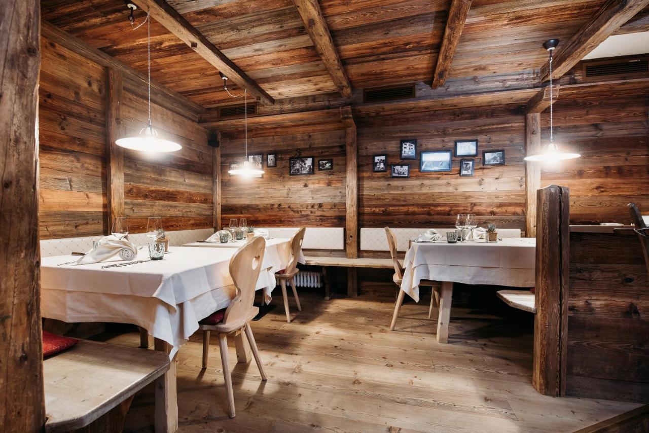 Weingut & Genusshotel Spitalerhof Superior Chiusa Esterno foto