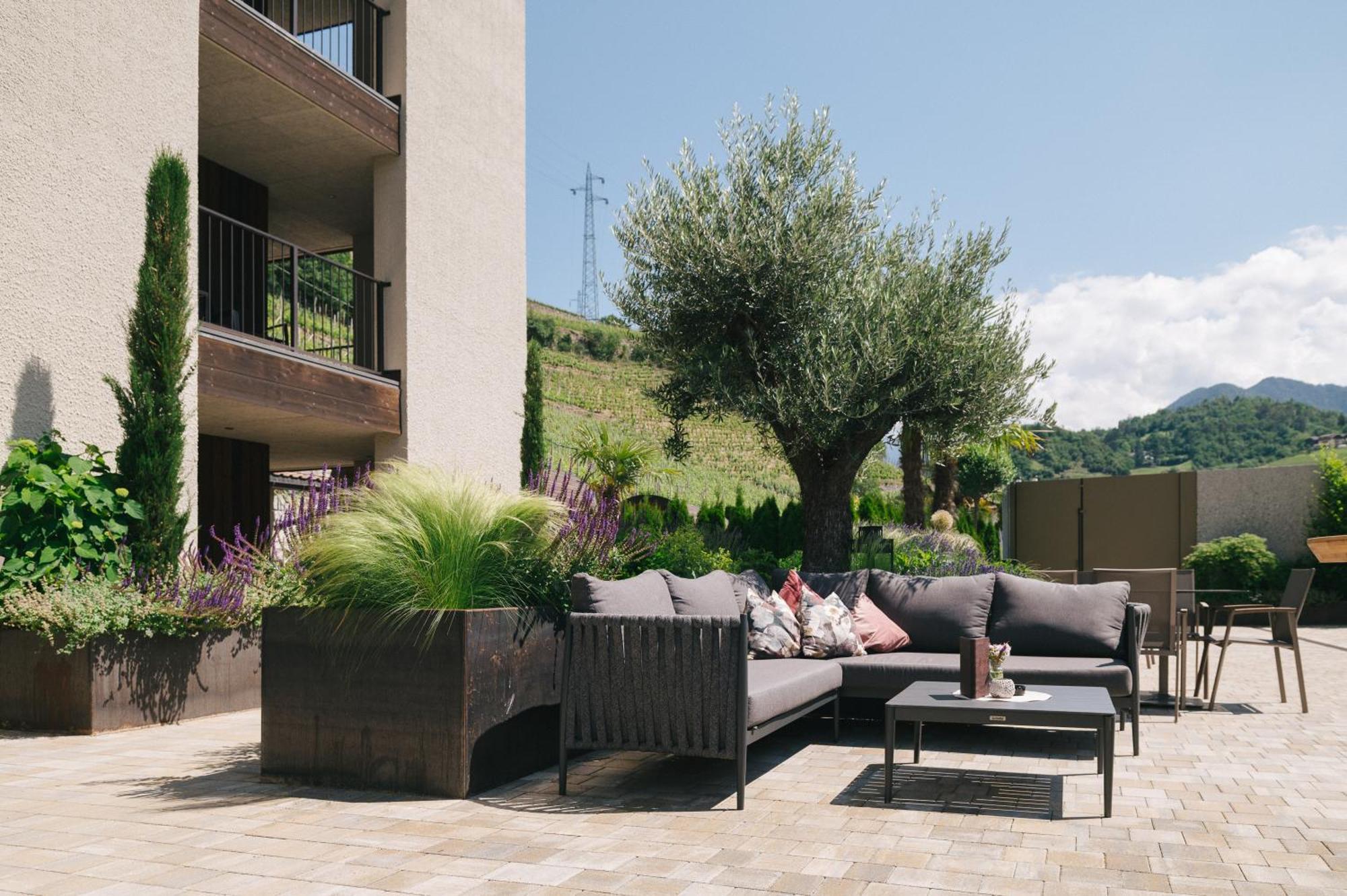 Weingut & Genusshotel Spitalerhof Superior Chiusa Esterno foto